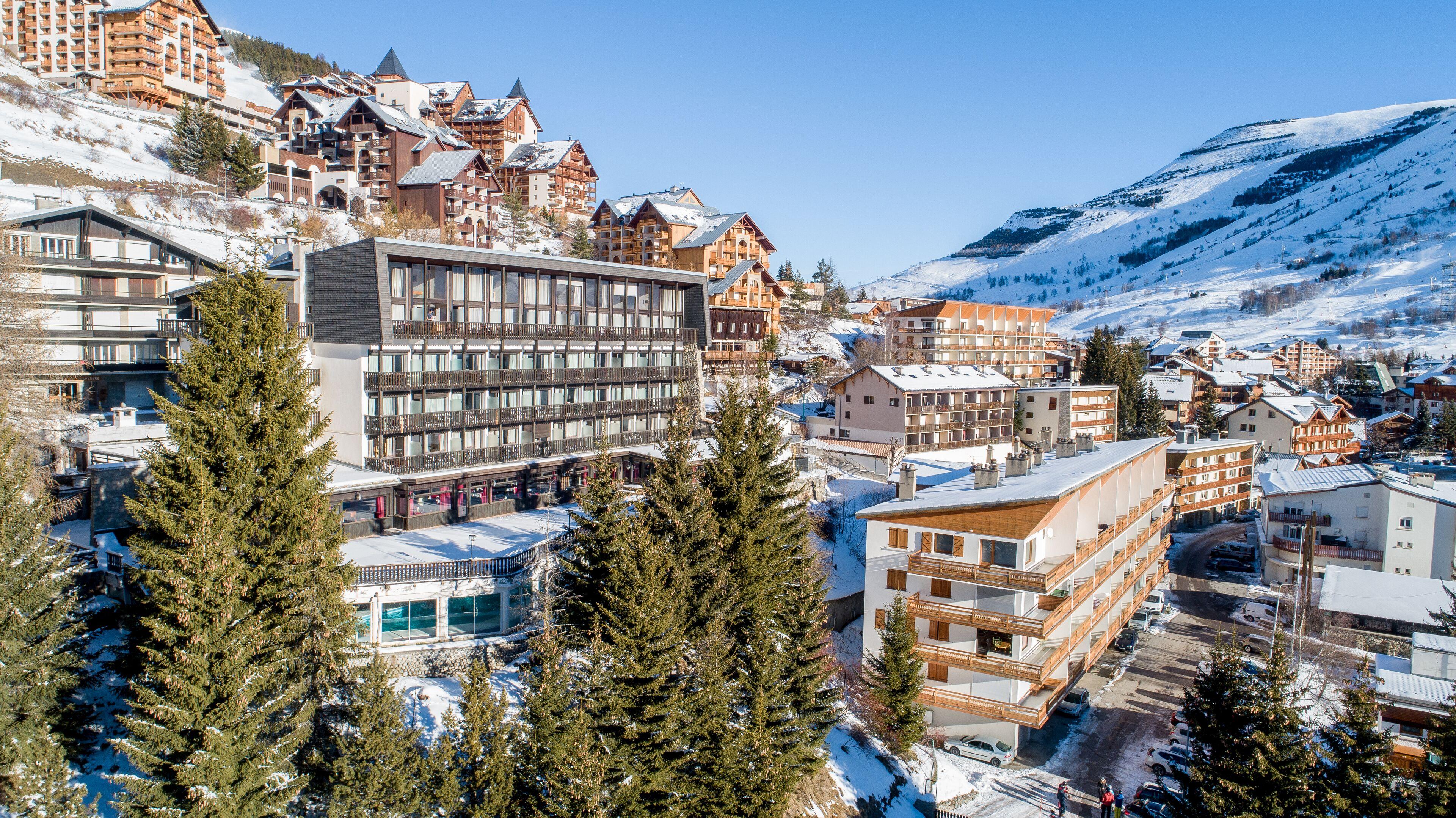 Royal Ours Blanc Boutique Hotel & Spa Alpe d'Huez Exteriör bild