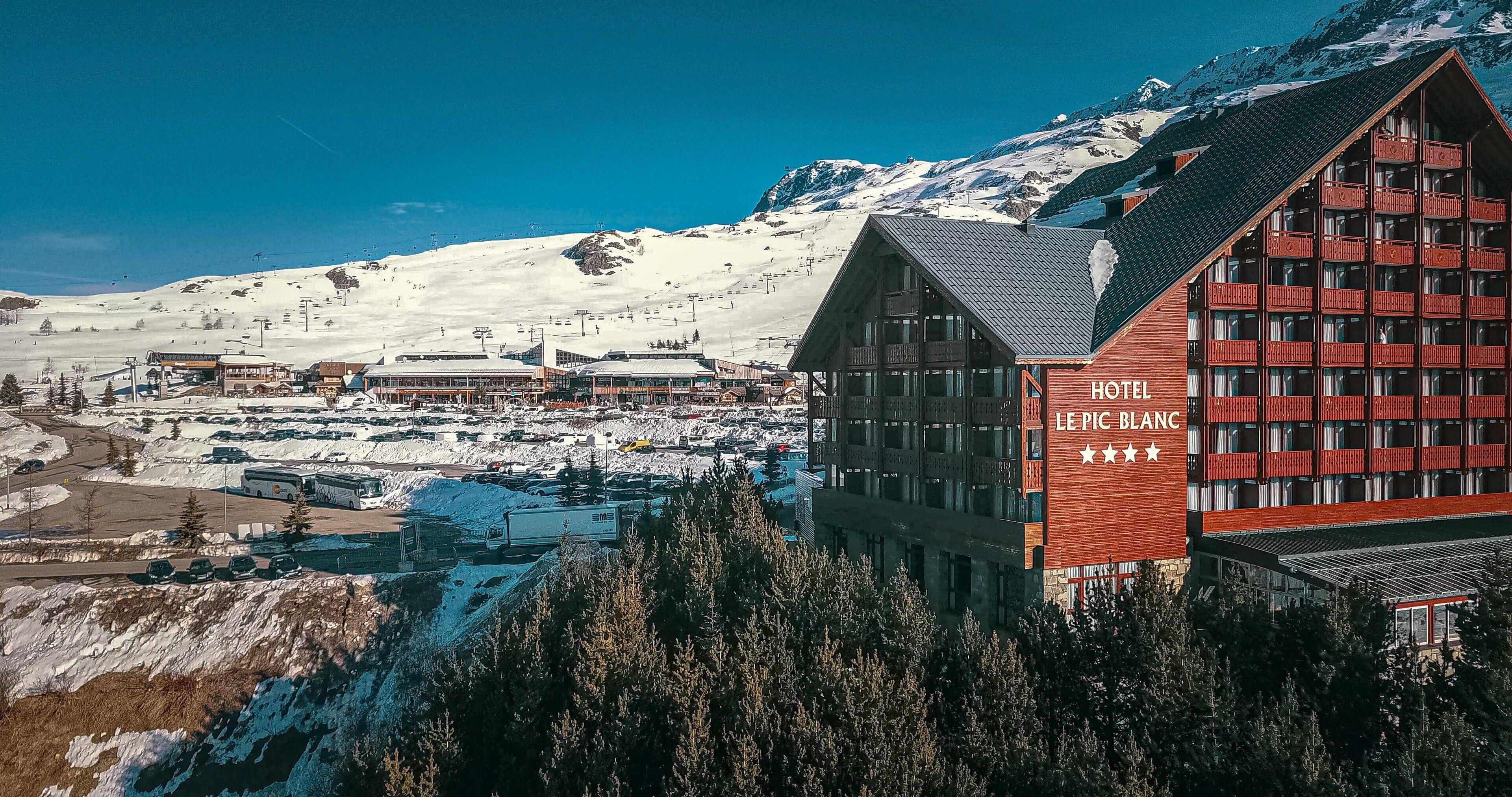 Royal Ours Blanc Boutique Hotel & Spa Alpe d'Huez Exteriör bild