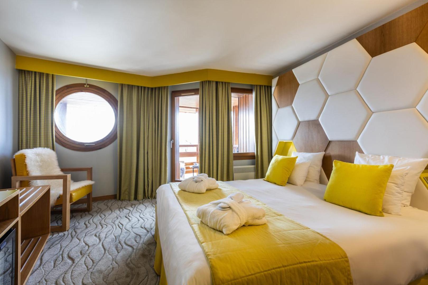 Royal Ours Blanc Boutique Hotel & Spa Alpe d'Huez Exteriör bild